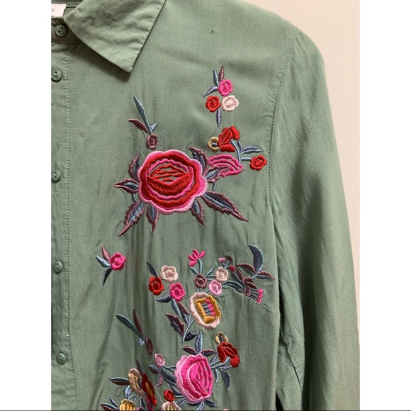 Boho Embroidered Blouse | Size: Small - Picture 4 of 9